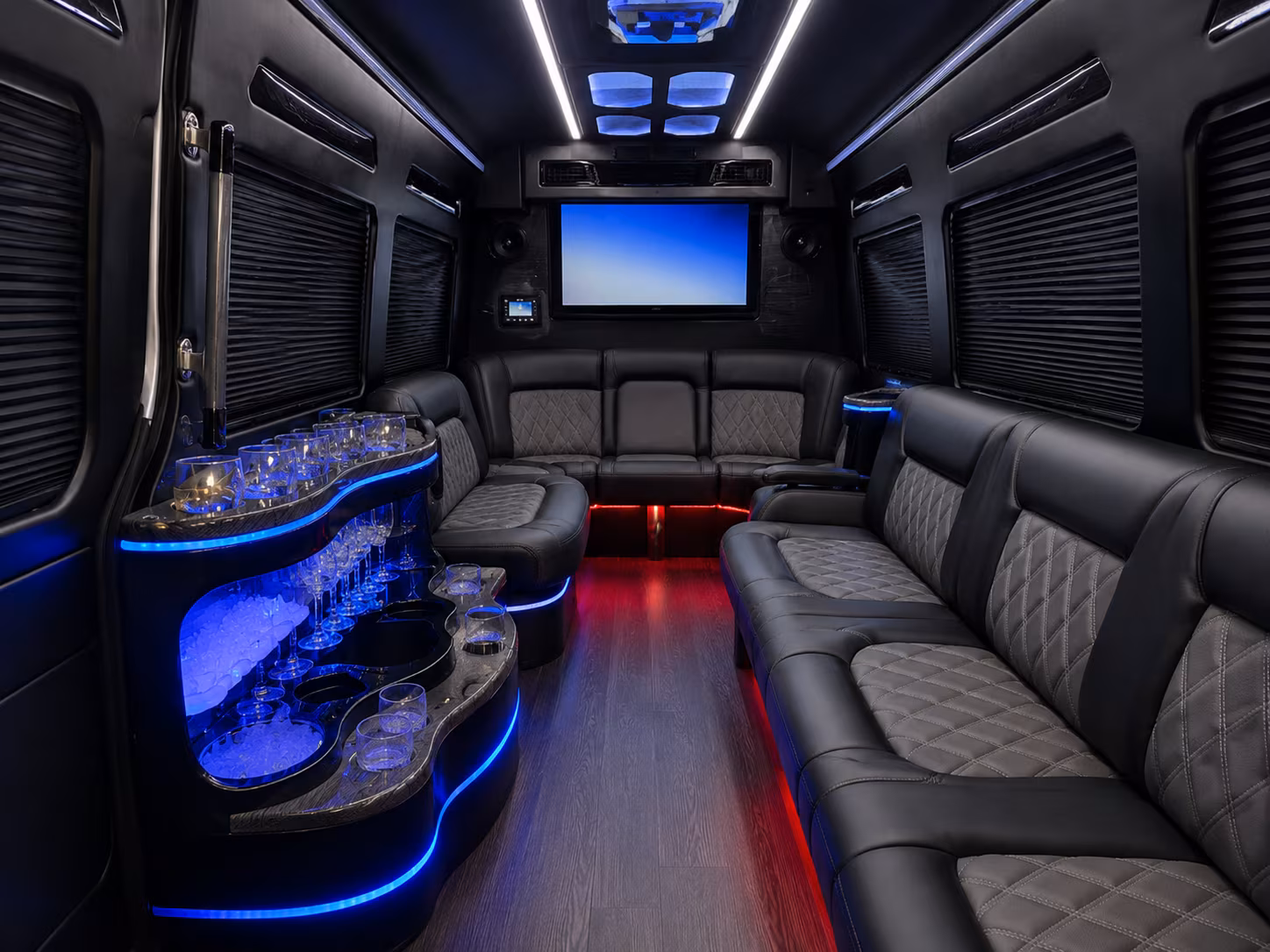 independencecharterbusservices com is ready to help every independence area prom group find the right bus